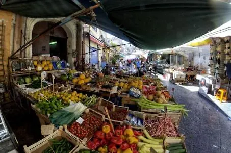 Souk El Ballarak Hotel Palermo Apartment